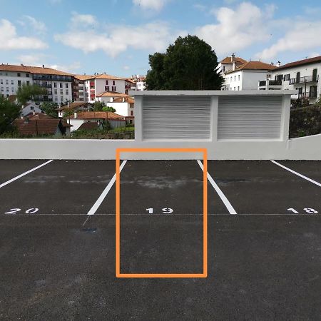 Goxoa - Appartement Au Calme, Centre Ville, Parking - Wifi Hendaye Eksteriør bilde